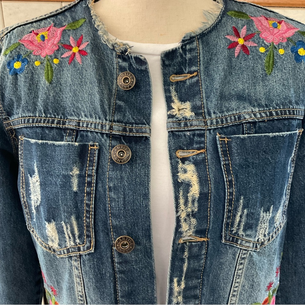 Cartise Boho Denim Floral Embroidery Blue Jean Jacket, Women’s Sz 6 - Picture 2 of 11